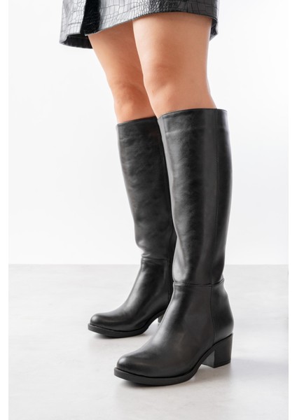 Lorida Siyah Deri Topuklu (5 Cm) Yanı Fermuarlı Günlük Kullanım Çizme