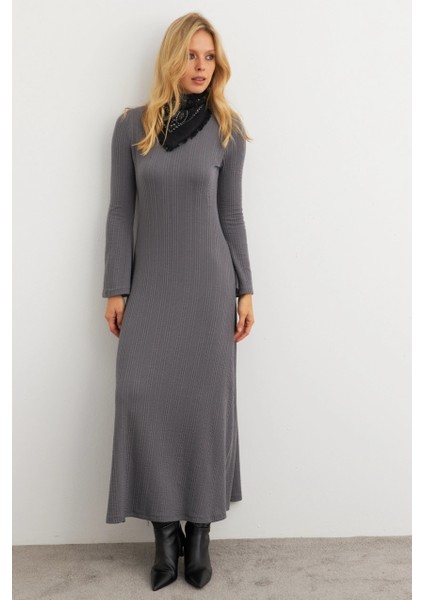 Kadın Antrasit Basic Maxi Elbise COL30 indirimleri