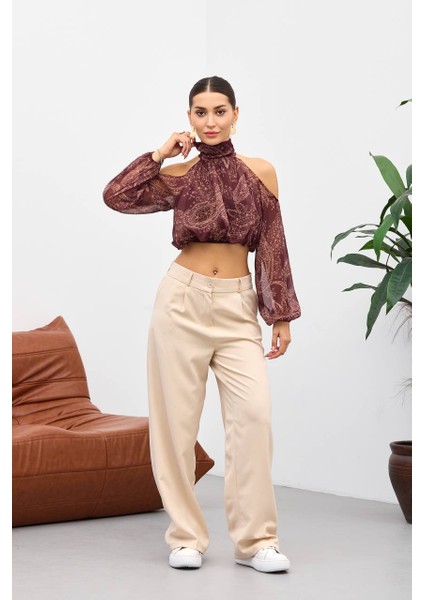 Bordo Omuzu Açık Belden Lastikli Bluz
