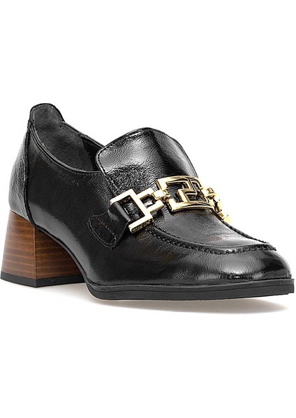 D25KA-995 Kadın Hakiki Rugan Deri Klasik Topuklu Ayakkabı Siyah fiyatları