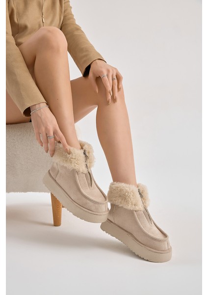 Kadın Bej Kalın Taban Kürklü Önü Fermuarlı Süet Bot fiyatları