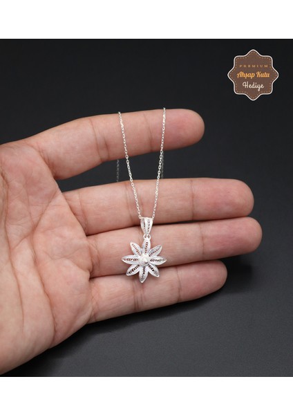 Çiçek Model 925 Ayar Saf Gümüş Telkari Kadın Kolye 201024646 modelleri