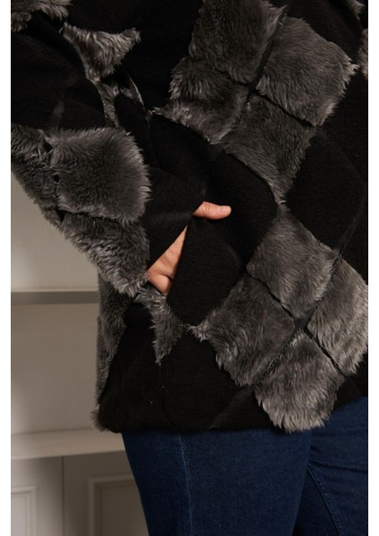 Geometrik Peluş Büyük Beden Kapşonlu Ceket Siyah fırsatları