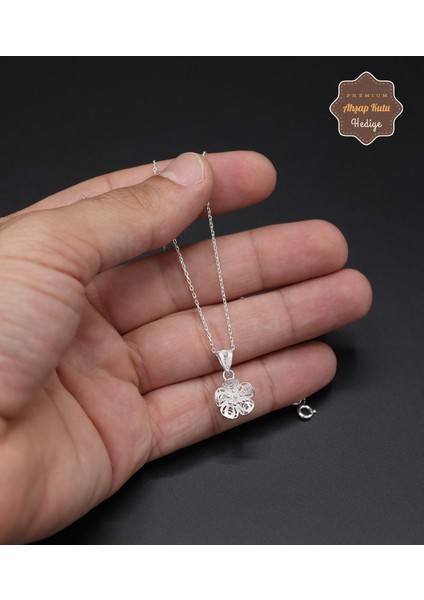 Minik Çiçek Model 925 Ayar Saf Gümüş Telkari Kadın Kolye 201024659 modelleri