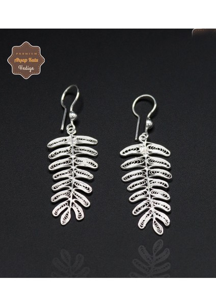 Sallantılı Kanat Model 925 Ayar Gümüş Telkari Kadın Küpe 201024669