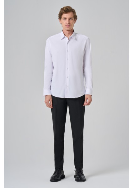 Erkek Beyaz Slim Fit Sert Yaka Gömlek fırsatları