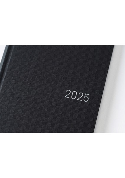 Techo Weeks 2025 Paper Series: Black Gingham