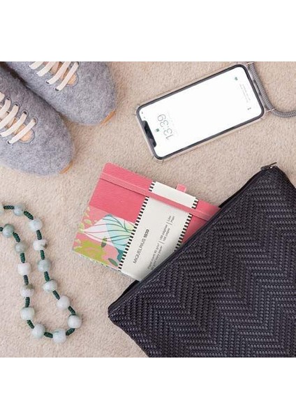 Enjoy Floral 90 Gsm B6 Çizgisiz Defter modelleri