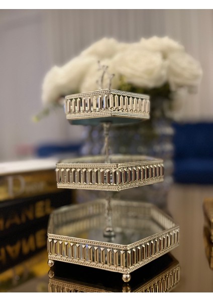 Üç Katlı Gümüş Kurabiyelik
