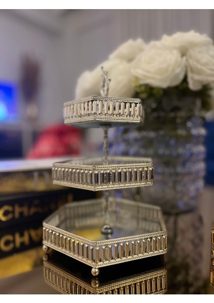 Üç Katlı Gümüş Kurabiyelik fiyatları