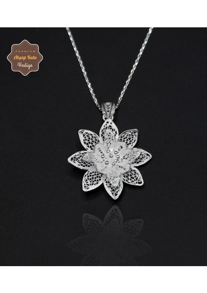Lotus Çiçeği Model 925 Ayar Saf Gümüş Telkari Kadın Kolye 201024648