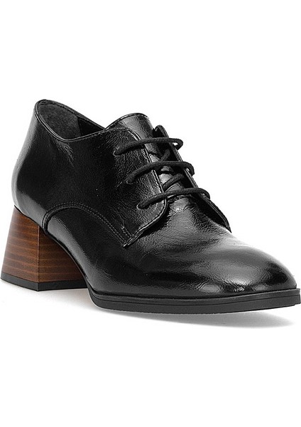 D25KA-1545 Kadın Hakiki Rugan Deri Klasik Topuklu Ayakkabı Siyah fiyatları