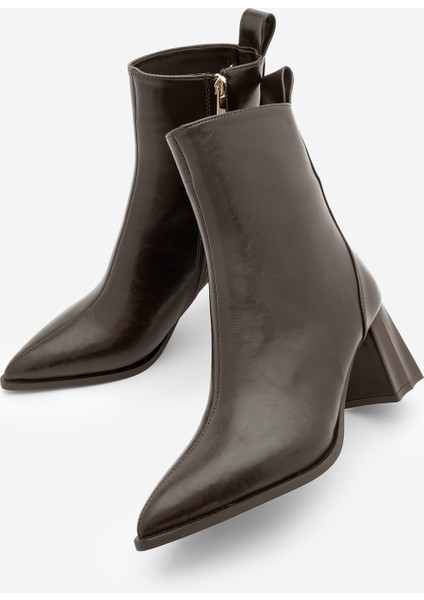 Kadın Sivri Burun Kalın Ökçe Topuklu Bot Esvon