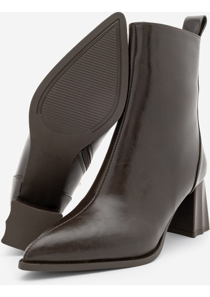 Kadın Sivri Burun Kalın Ökçe Topuklu Bot Esvon