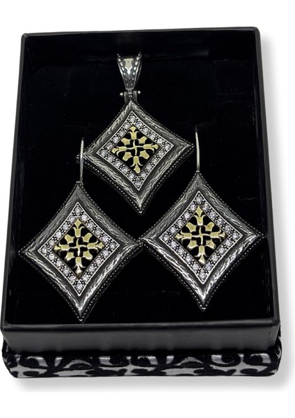 Authentic Iri Işlemeli Işıltılı Gümüş Set&takım