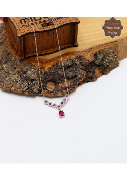 Yakut Taşlı Damla Tasarım 925 Ayar Gümüş Kadın Kolye 201024692 fırsatları