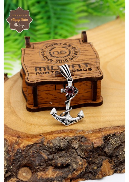 Yakut Taşlı Denizci Çapası Tasarım 925 Ayar Gümüş Erkek Kolye 201024603 fiyatları