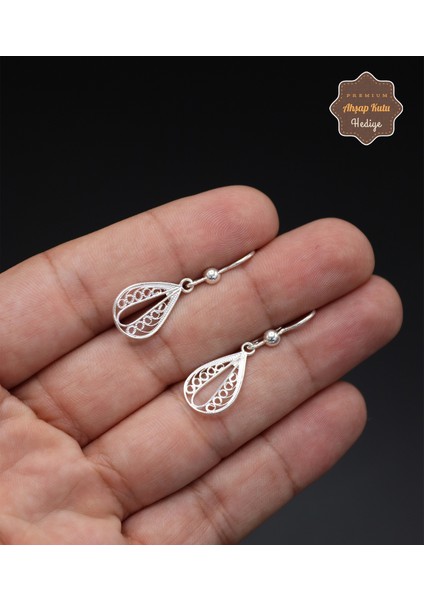 Sallantılı Işlemeli Damla Model 925 Ayar Gümüş Telkari Kadın Küpe 201024667 modelleri