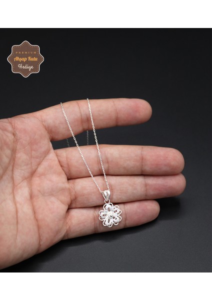 Çiçek Model 925 Ayar Saf Gümüş Telkari Kadın Kolye 201024662 modelleri
