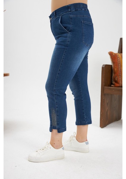 Büyük Beden Taş Detay Denim Kapri Kim. Mavi modelleri