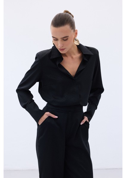 Jakarlı Düz Gömlek - Siyah