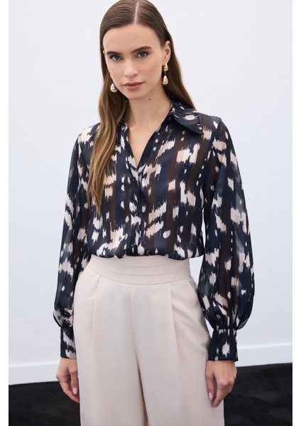 Geniş Manşetli Desenli Gömlek - Siyah fiyatları