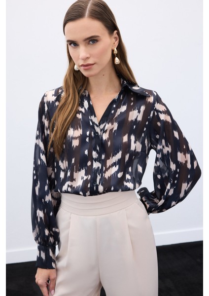 Geniş Manşetli Desenli Gömlek - Siyah fırsatları