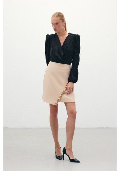 Zincir Aksesuarlı Mini Etek - Bej indirimleri