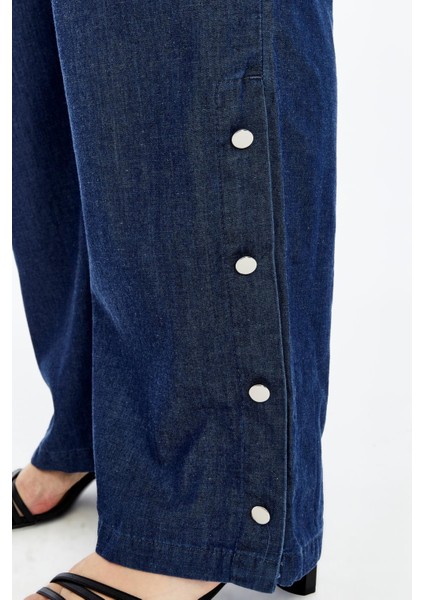 Paça Düğme Detaylı Beli Lastikli Büyük Beden Tnsel Pantolon Lacivert fiyatları