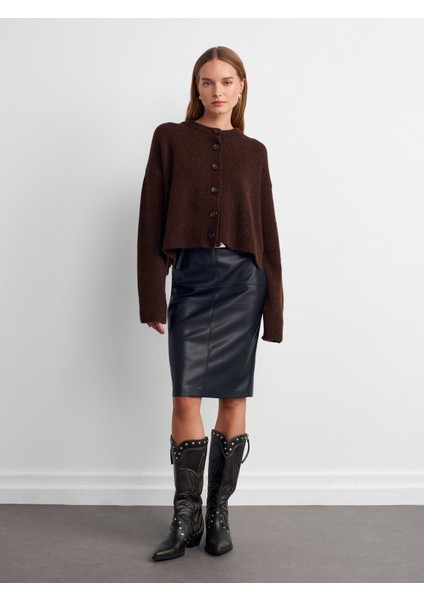 60280 Yanları Yırtmaçlı Yün Karışımlı Triko Hırka-Kahve M. indirimleri