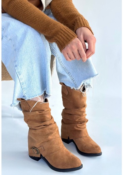 Canty Taba Süet Körüklü Topuklu Çizme - Lisinya