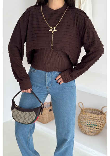 Kadın Dokulu Atlet & Kolye & Sweatshirt Takım – Sıcak & Şehirli Stil fiyatları