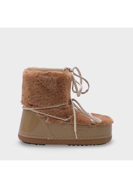 Yuvarlak Burunlu Kalın Tabanlı Kürklü Kadın Kar Botu