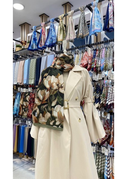 Manolya Bahçesi Desenli Şal Yeşil