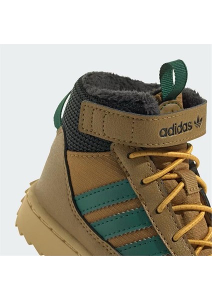 Superstar Wınter Trek I