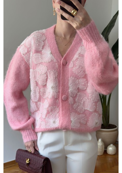 Çiçek Detaylı Özel Triko Hırka- Pembe fiyatları
