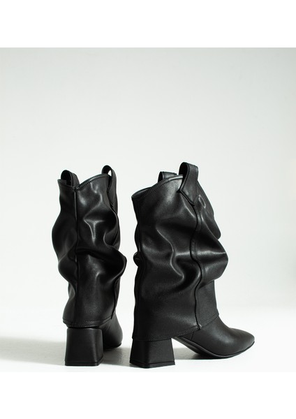 Kai Western Tarzı Büzgülü Detaylı Topuklu Çizme Bot