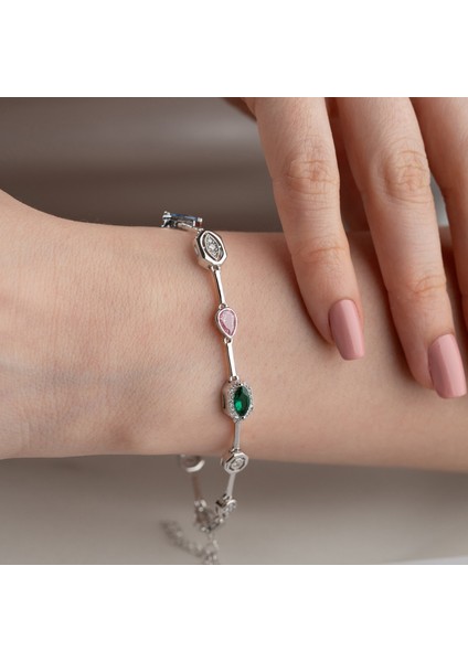 Kadın 925 Ayar Gümüş Zümrüt Taşlı Zarif Bileklik modelleri