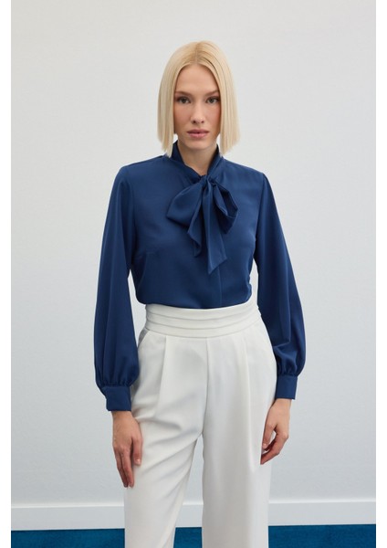 Yakası Bağlamalı Düz Gömlek - Indigo