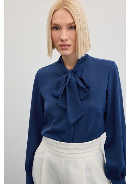 Yakası Bağlamalı Düz Gömlek - Indigo