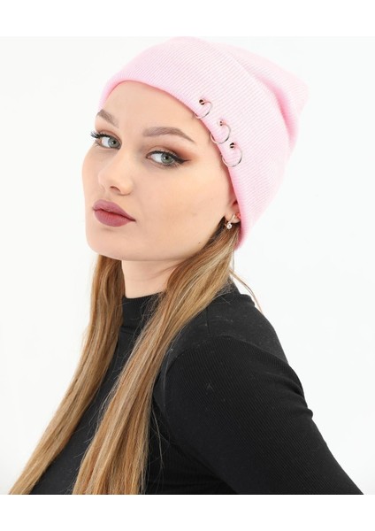 Kadın Pembe Piercingli Kışlık Bere