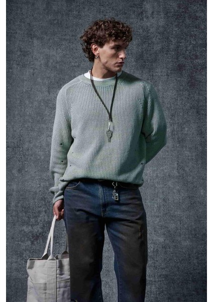 Erkek Oversize Yıkamalı Distressed Triko Kazak Mint fiyatları