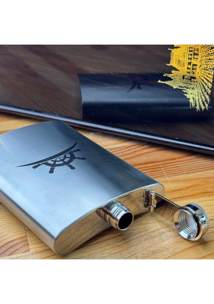 8 Oz 235 cc Hunili Cep Tipi Kapaklı Çelik Gemi Dümeni Temalı Içki Matarası modelleri