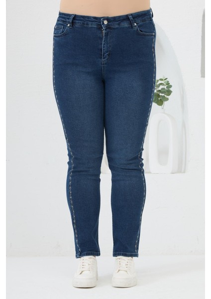 Yanları Taş Baskılı Büyük Beden Kot Pantolon Mavi