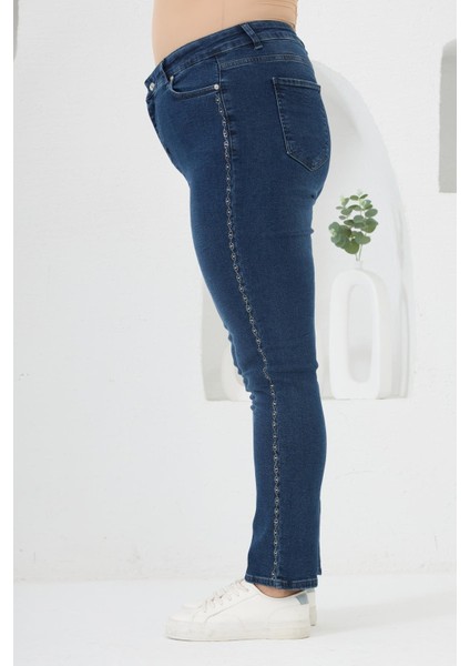 Yanları Taş Baskılı Büyük Beden Kot Pantolon Mavi modelleri