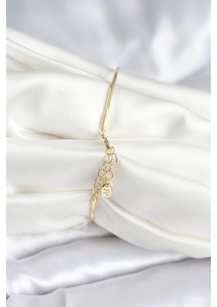 Kutup Yıldızı Figür Pirinç Gold Renk Kadın Bileklik fiyatları