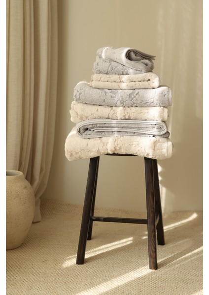 Marble %100 Pamuk Jakarlı Banyo Havlusu 70X140 cm modelleri