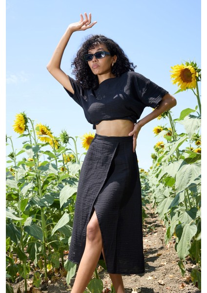 Midnight Breeze – Çift Katlı Müslin Yırtmaçlı Etek fırsatları