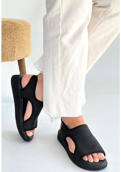 Wayi Siyah Hasır Cilt Sandalet - Lisinya fiyatları