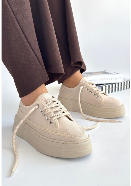 Carin Bej Keten Bağcıklı Spor Ayakkabı - Lisinya